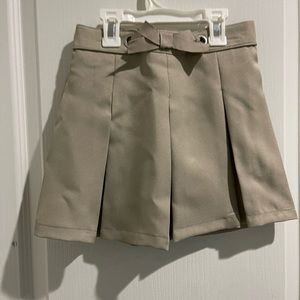 Girls School Uniform Pleat Front Skirt with shorts under.